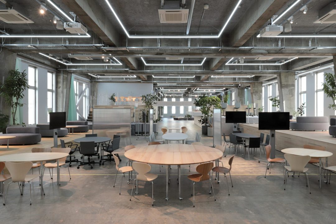 「CODO」プロジェクト：午前　色温度 6000K